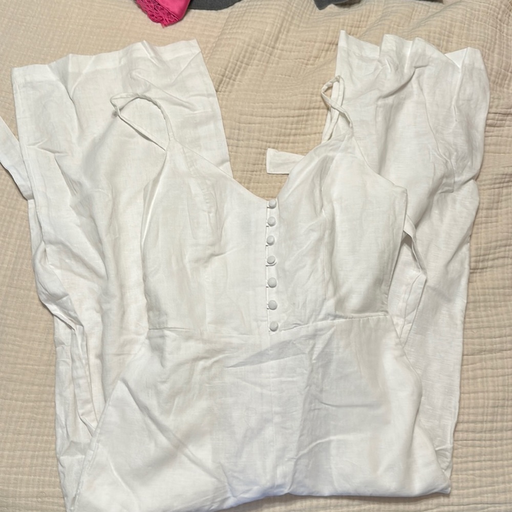 Banana Republic white linen jumpsuit- size 0